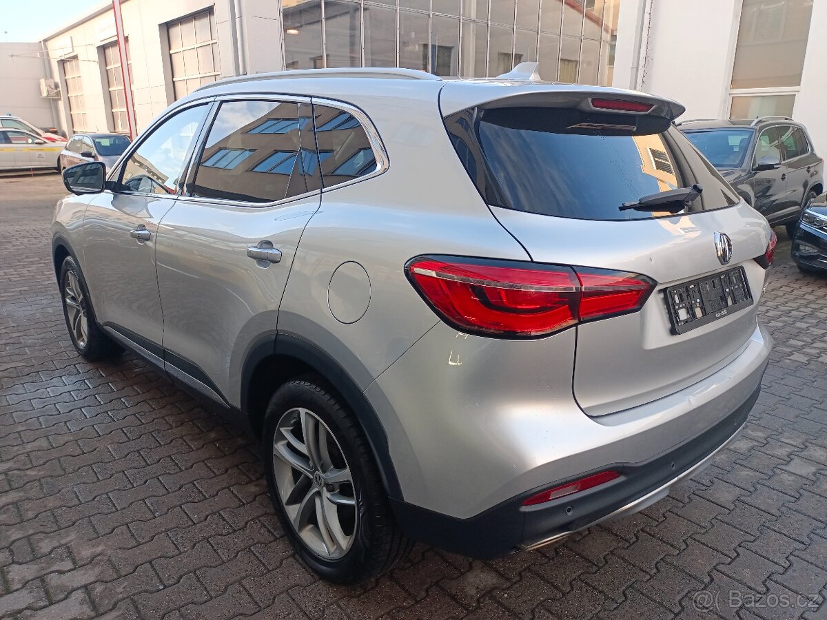 MG EHS PHEV Luxury 1.5 119kW AUT. 84tkm - záruka Autodraft - 5