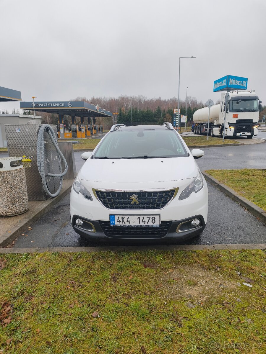 Peugeot 2008, 1. majitel, 96 KW, panorama - 5