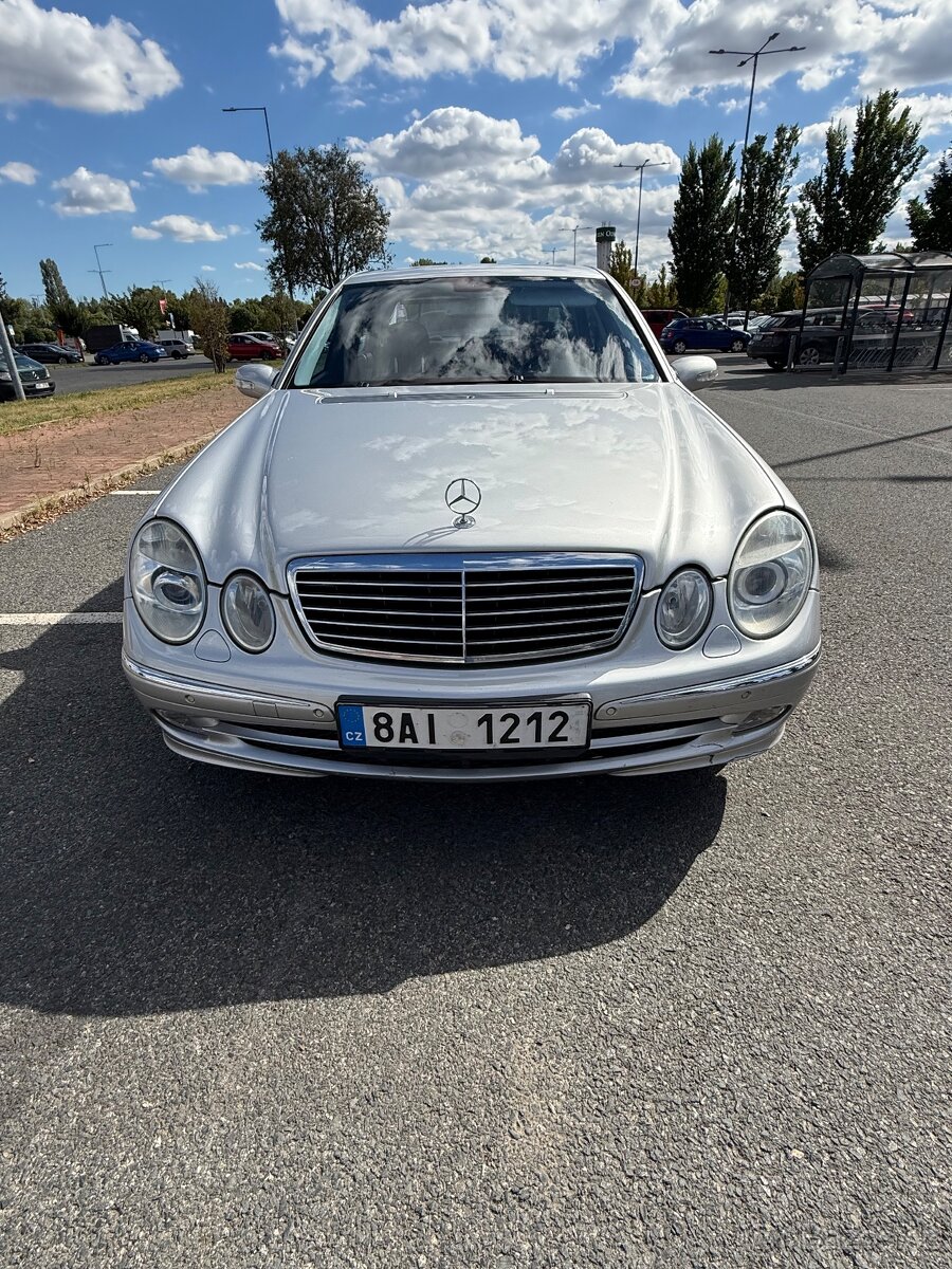 Mercedes-Benz E W211 3.2CDI AVANDGARDE - 5