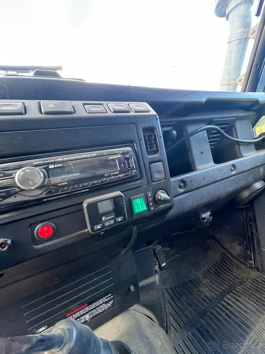 Land Rover Defemder 110 TD 5 - 5