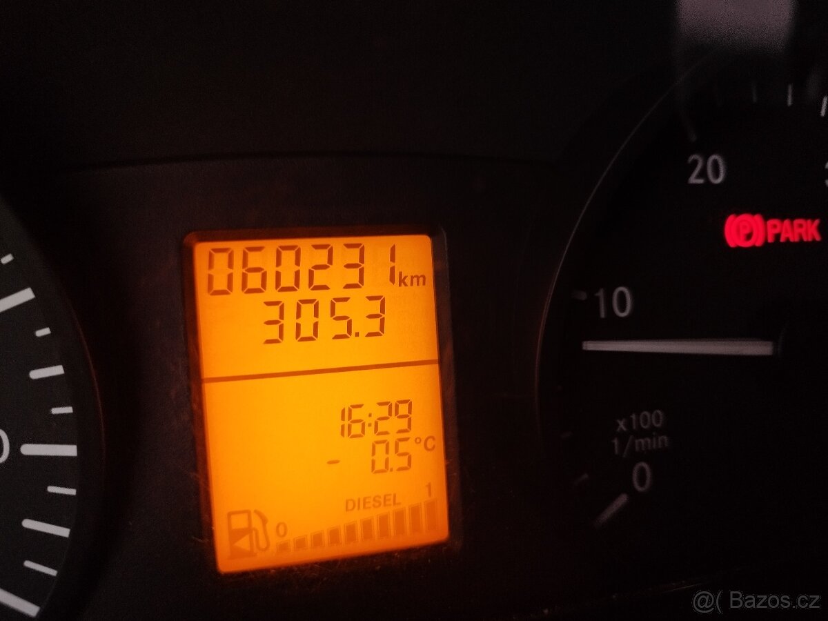 Mercedes Benz Sprinter 316 skříň - 5