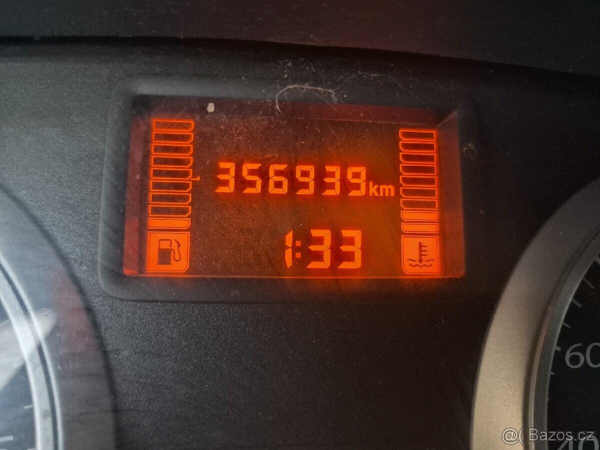 Dacia Duster 1.6 LPG, rok 2013 - 5