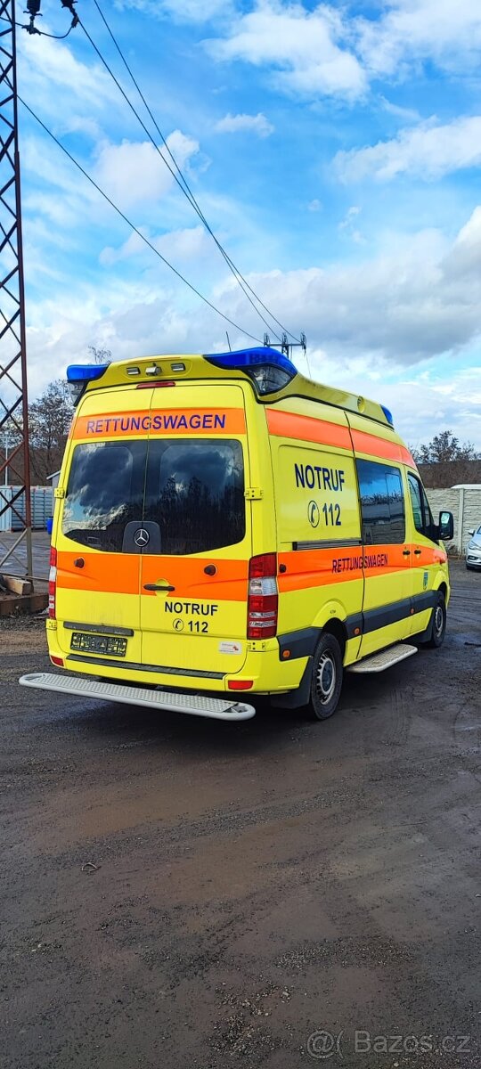 Sanitní vůz Mercedes-Benz Sprinter 516 CDI - 5