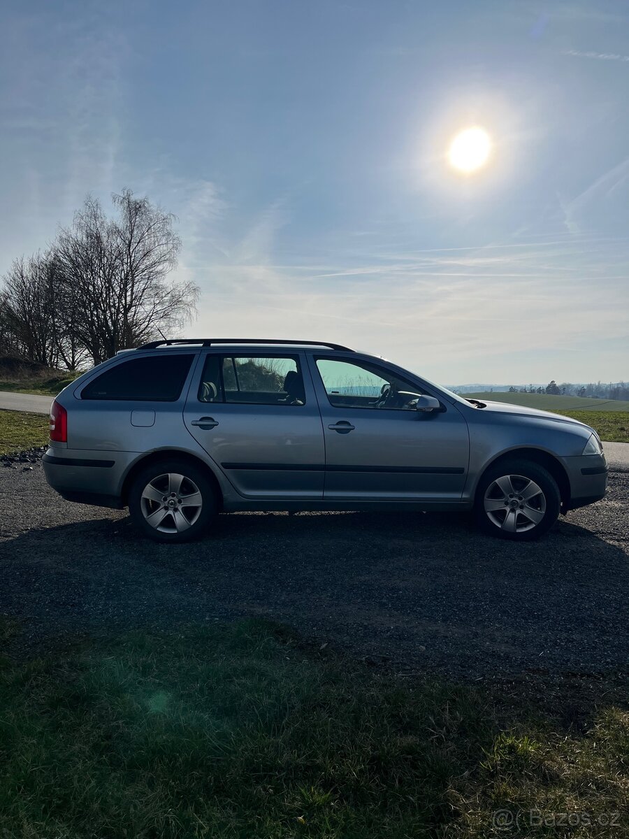 Škoda Octavia 1.9 TDI BXE 4x4 - 5