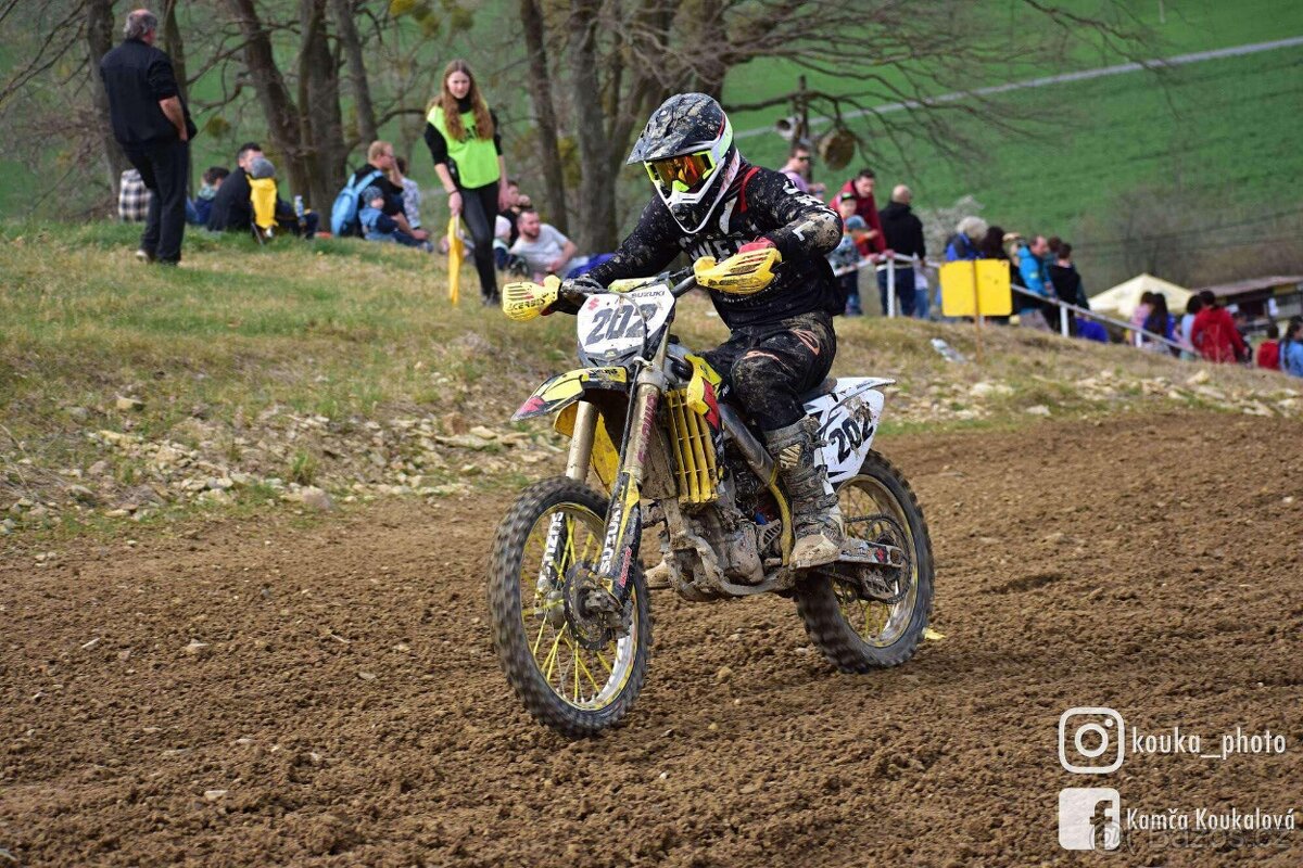 Suzuki RMZ 250 2011