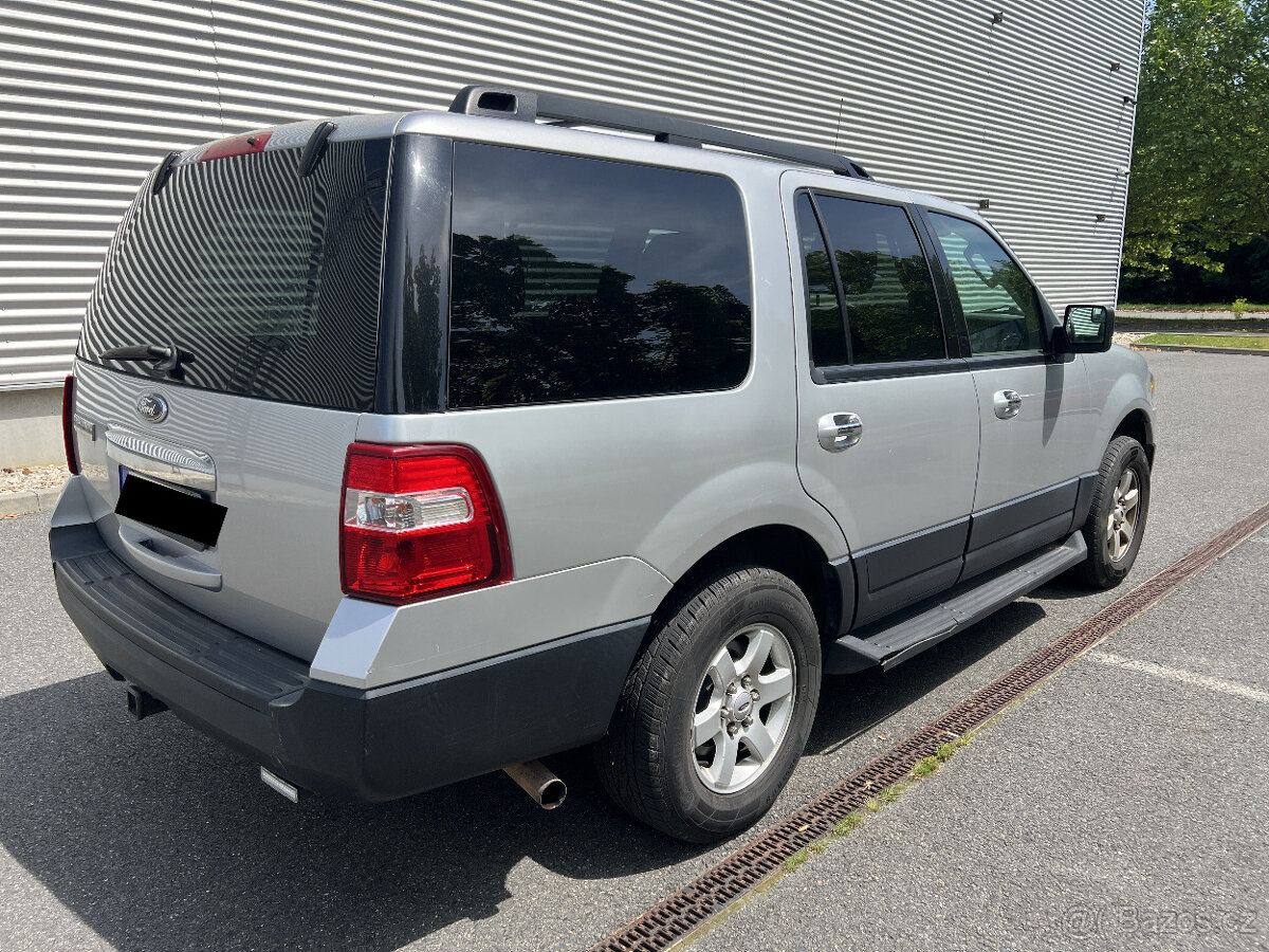 Ford Expedition 5.4V8, 4x4, 2014, 1.majitel, 118 000 km