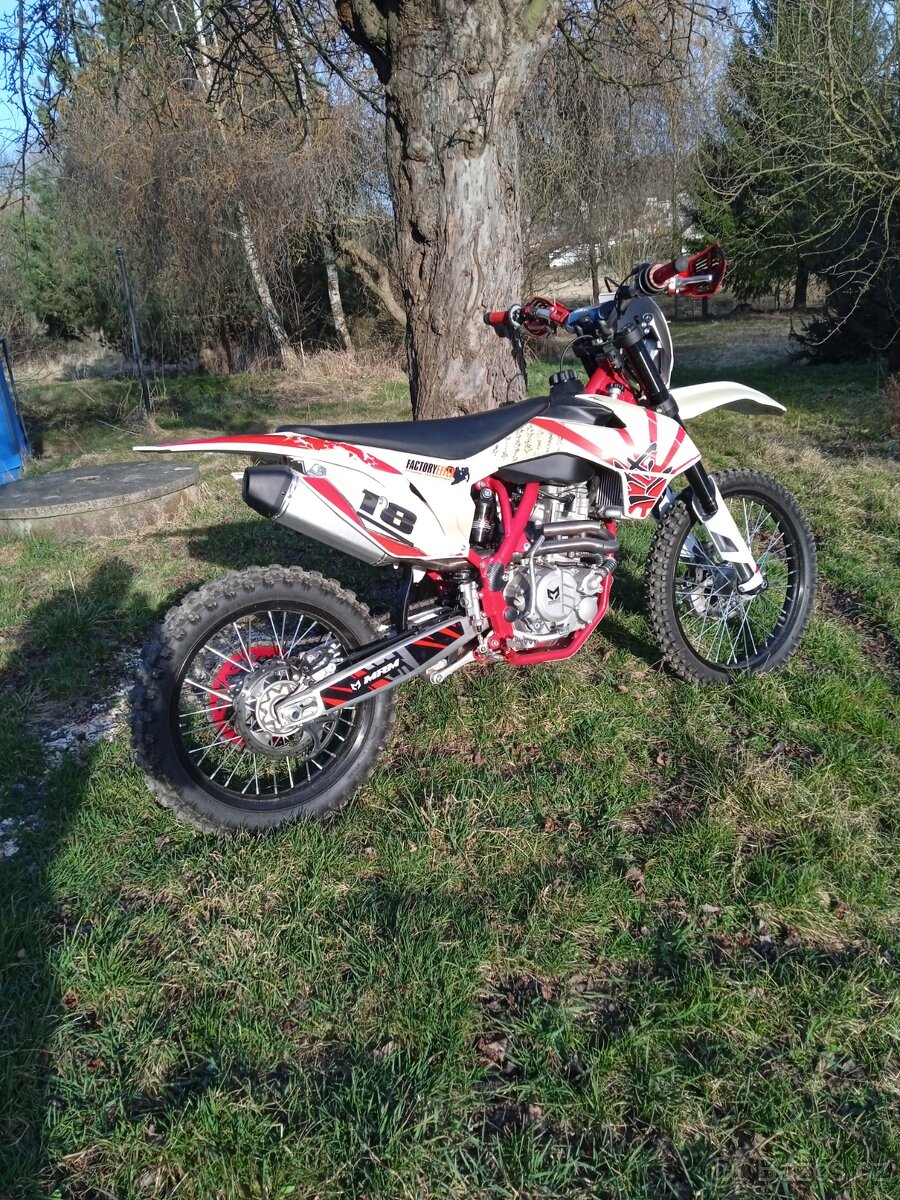 Terénní moto VVMX 300ccm/4-takt