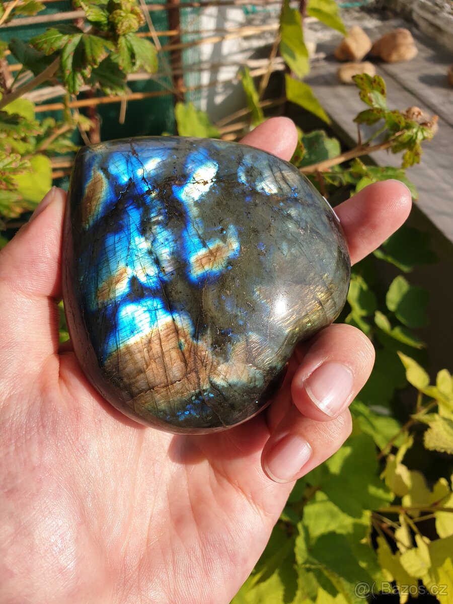 Labradorit - přes 0,4 kg srdce, stojánek zdarma - 5