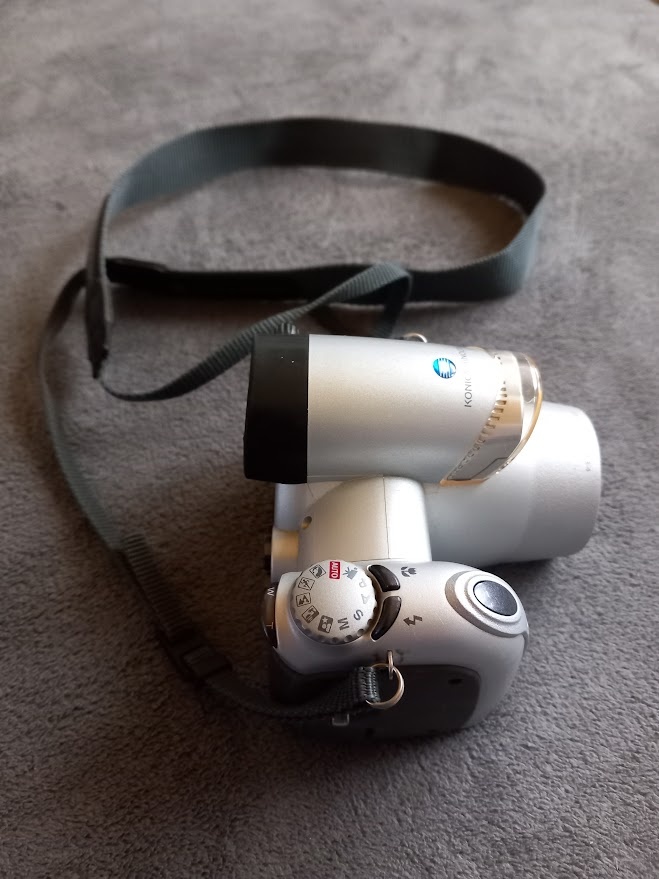 Konica Minolta Dimage Z10 - 5