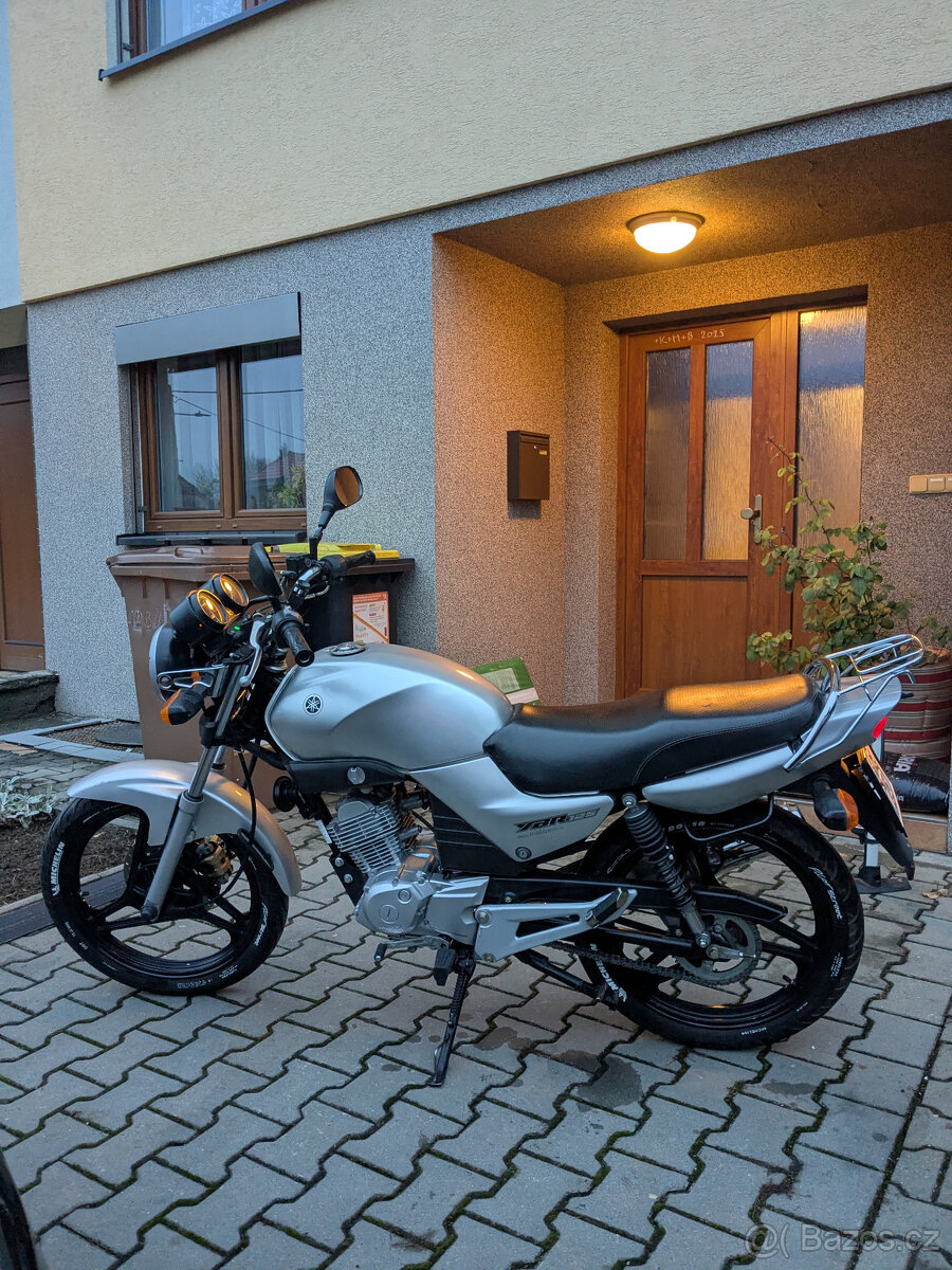 Yamaha ybr125 - 5