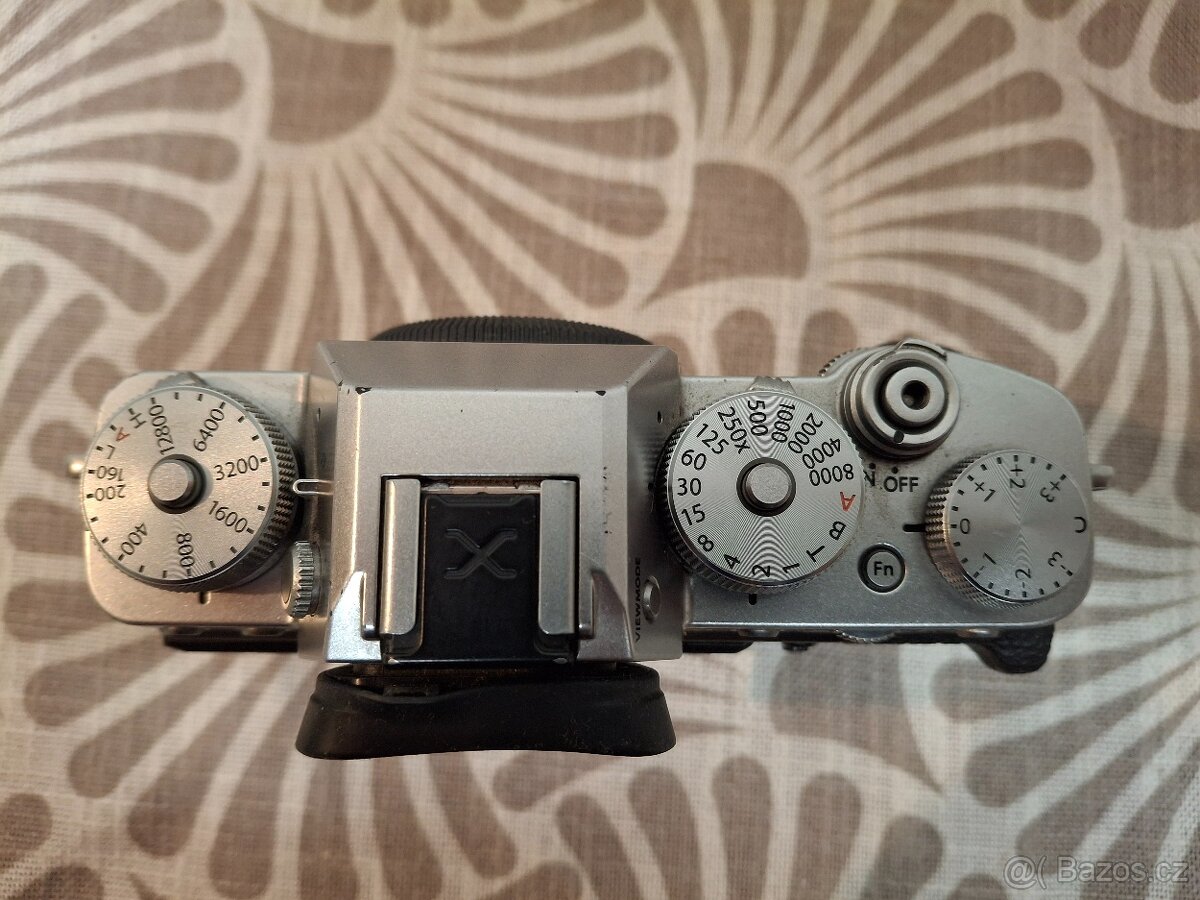 Fujifilm XT3 + objektiv Viltrox 56/1,4 - 5