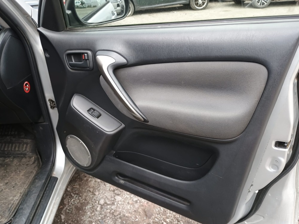 ND - Toyota RAV4, 4x4 - 5