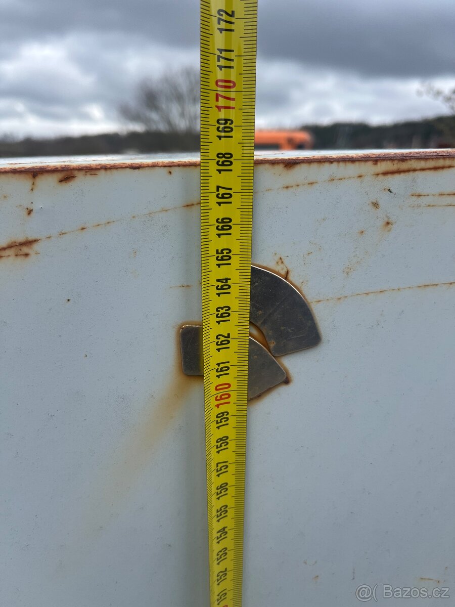 Plechová skříň - 5