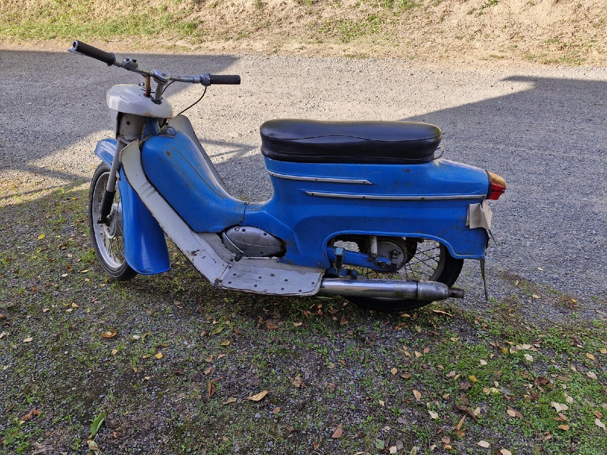 Jawa 21 pionýr - 5
