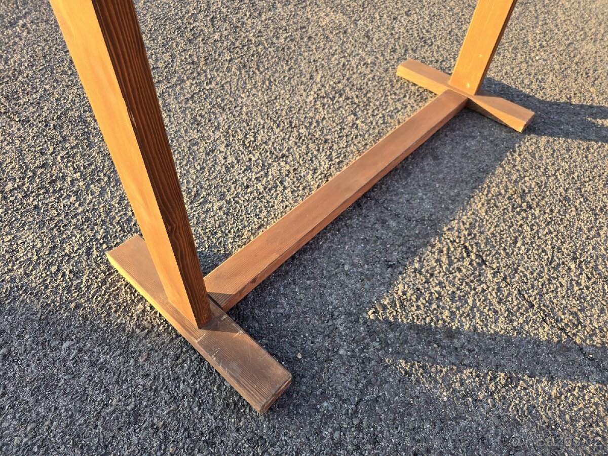 Dřevěný držák na šaty (šatní skříň) - 5