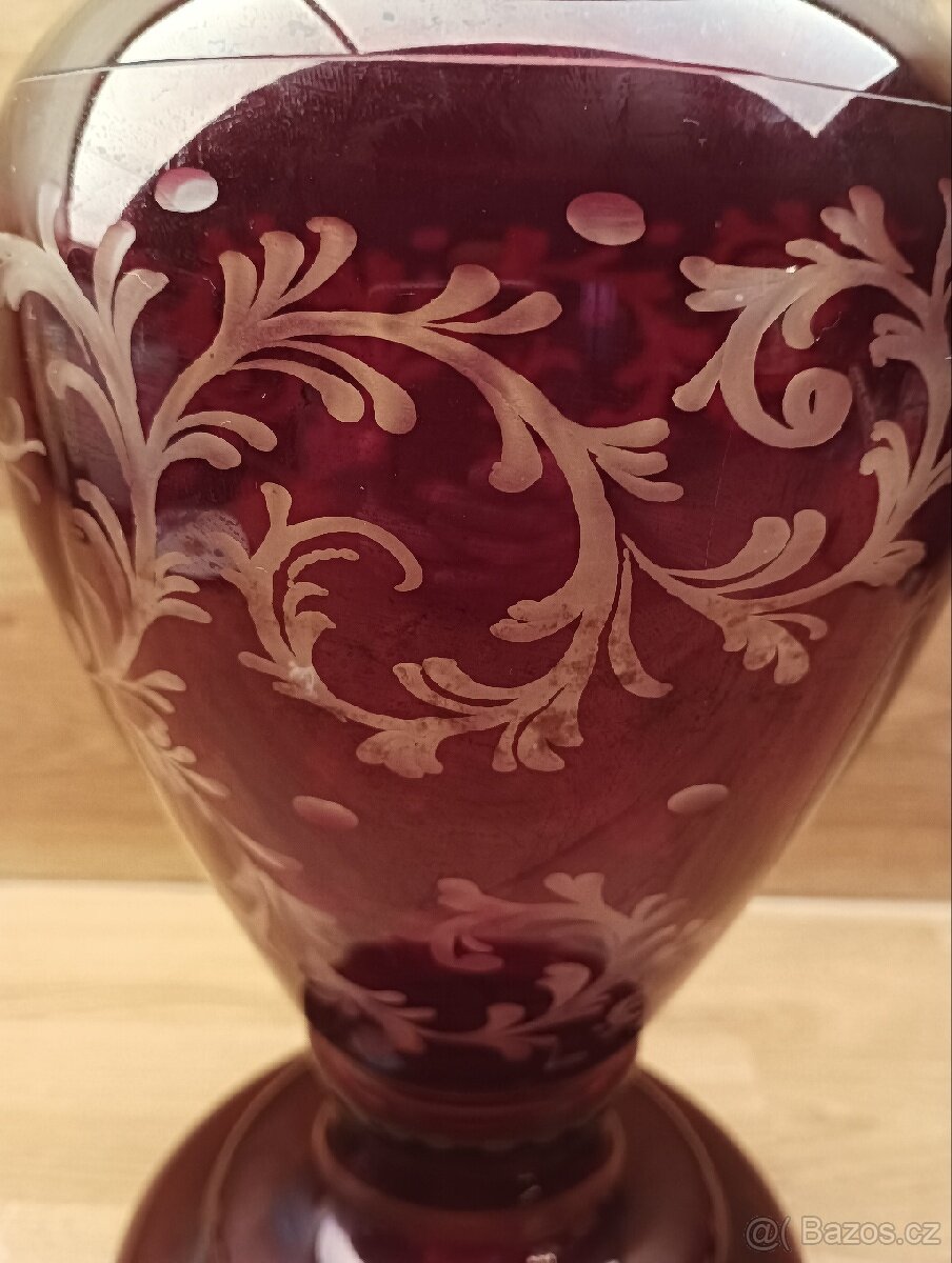 Váza rubin - 5