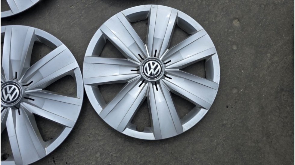 Originální poklice VW R16 - 5