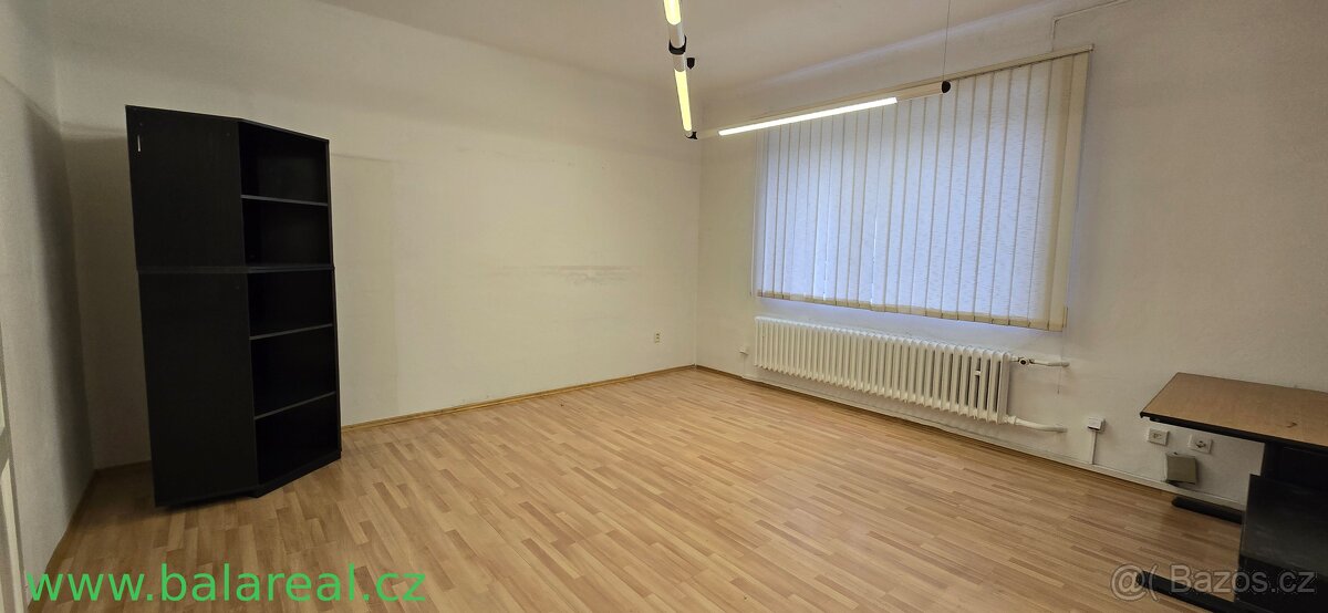 Prodej rodinného domu 8+1 s terasou a zahradou CP 355 m2 , S - 5