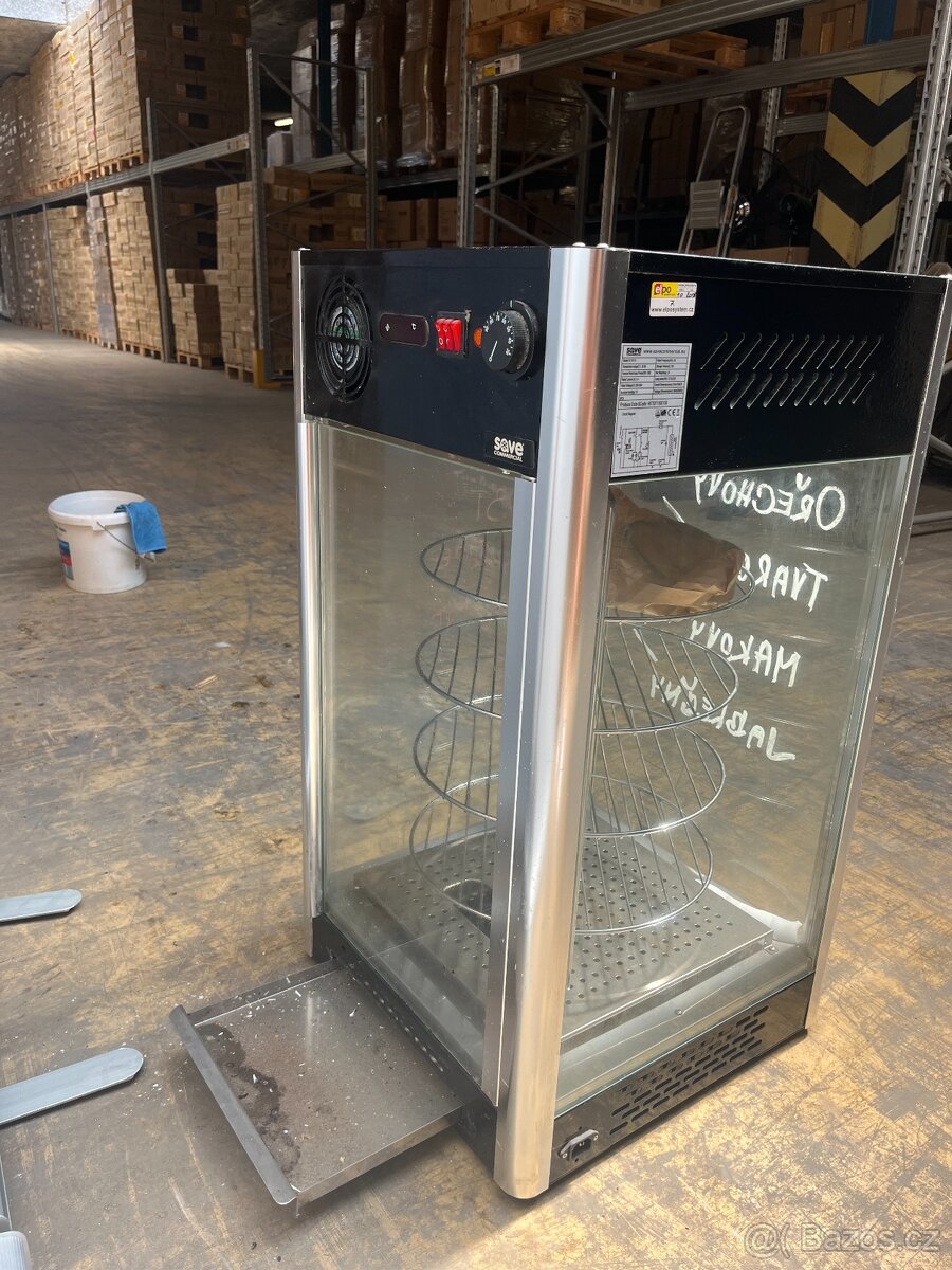 Vyhřívaná vitrína 108 l - 5