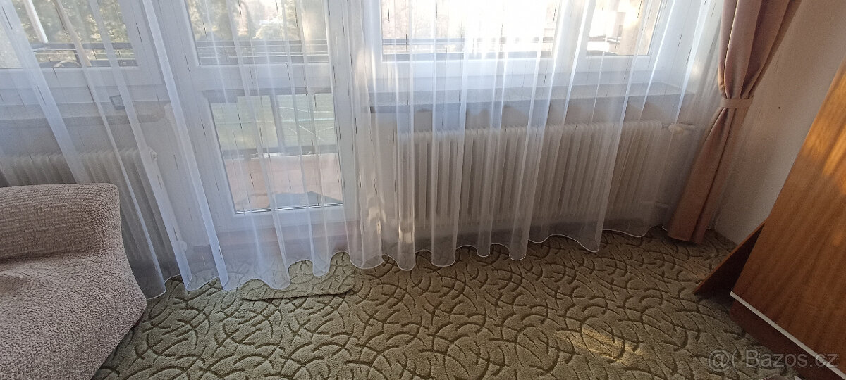 Záclony a kolejnicové garnyže - 5