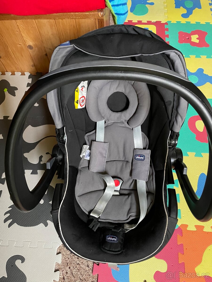 Kočárek Chicco Active 3 - 5