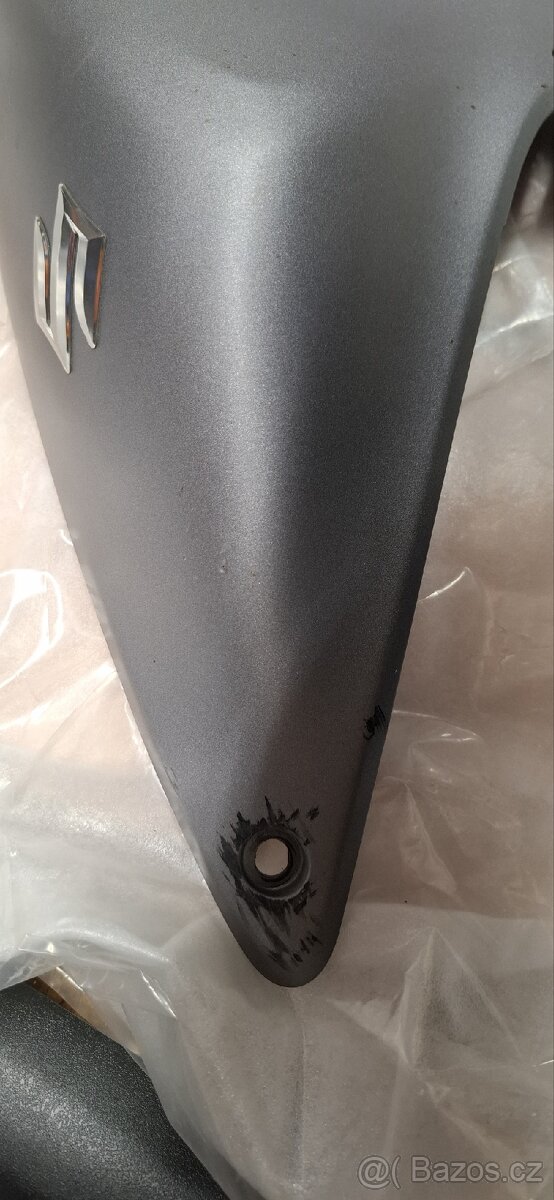 Kryt nádrže V-strom 650, 2012-2016, levá - 5