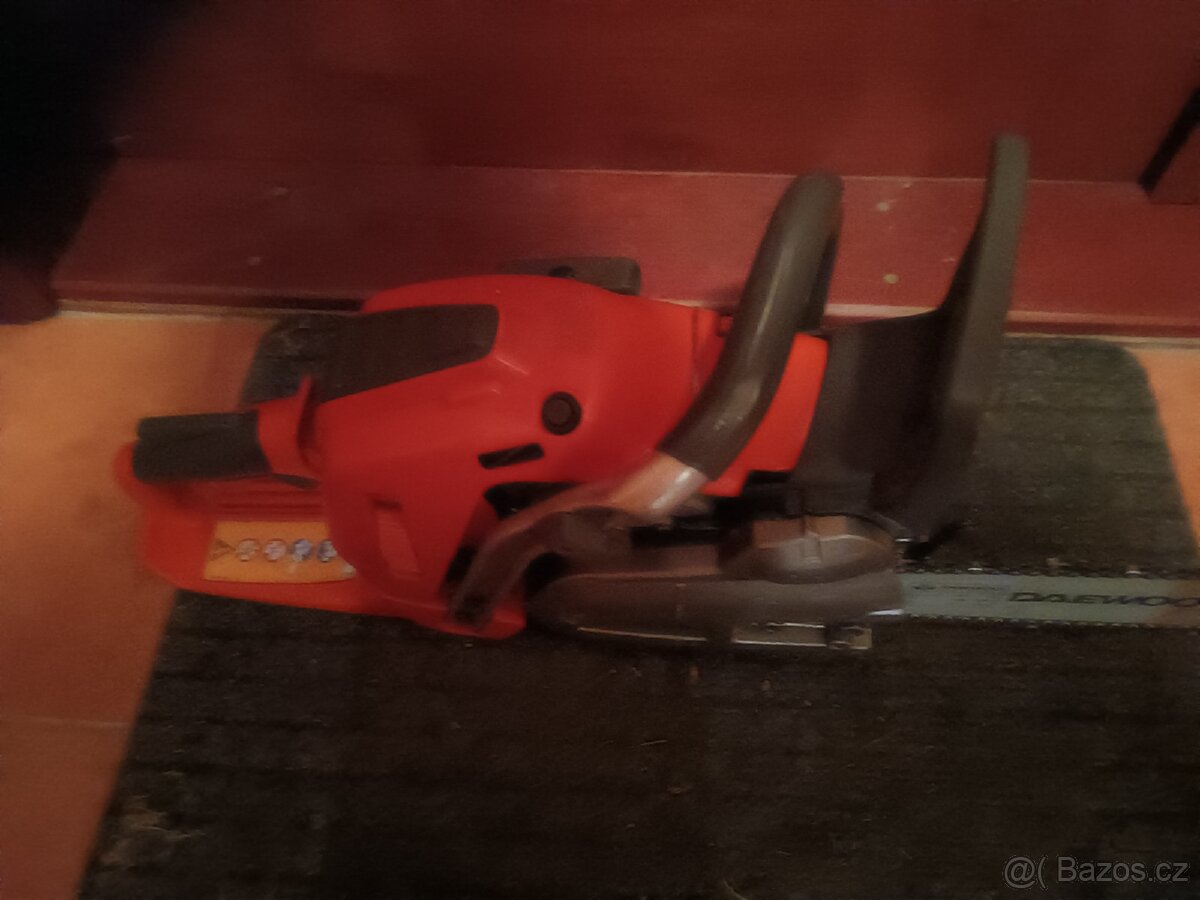 Motorová pila Husqvarna 550xp - 5