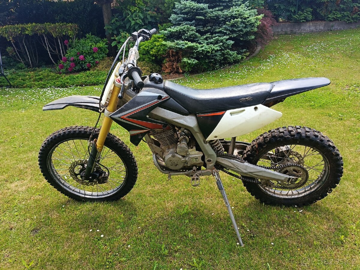 Enduro 250