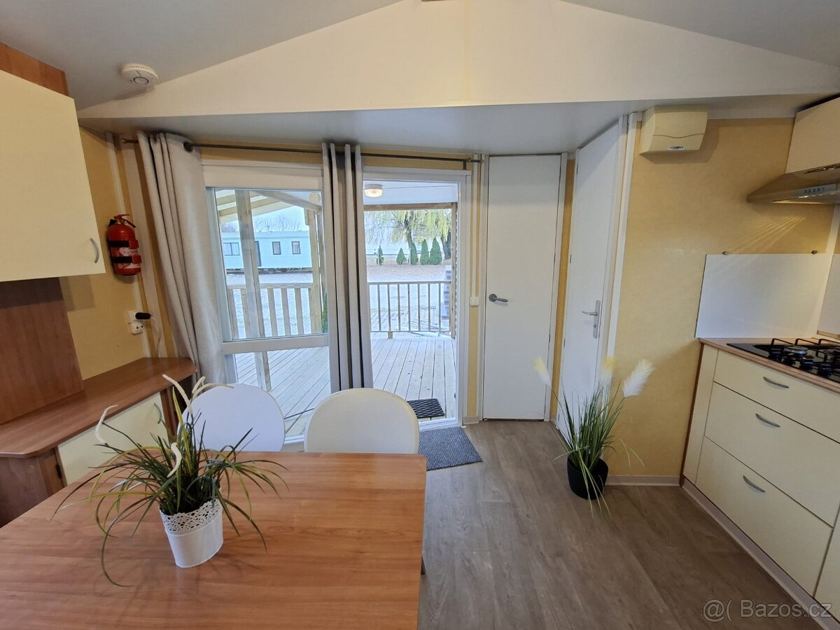 mobilheim,mobilní dům Sun Roller 8 x 4 m s terasou - 5