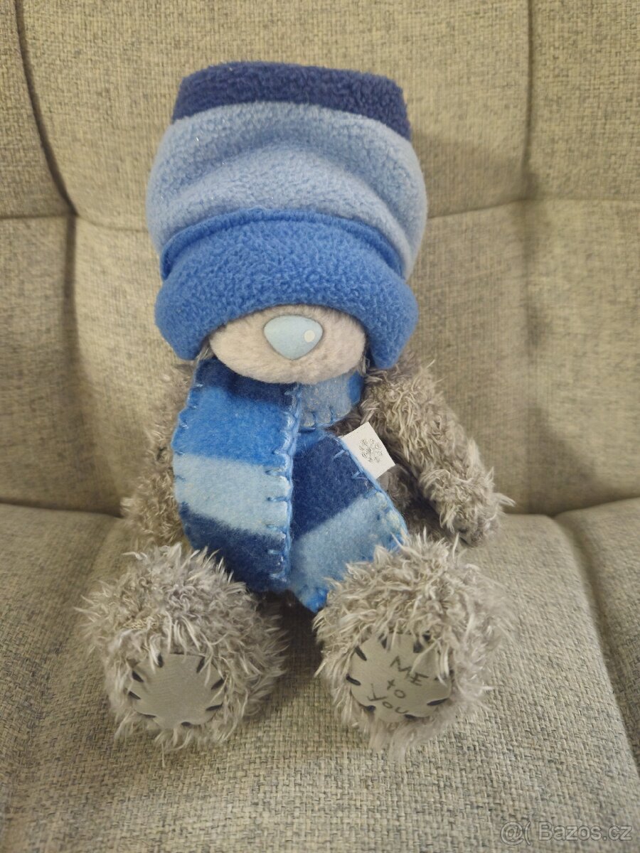 Malý zimní medvídek Me to you v čepici - 5
