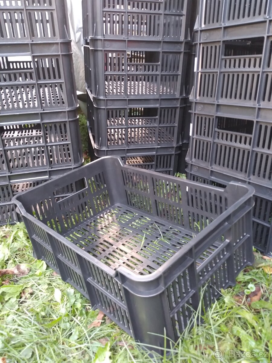 Plastové přepravky černé OZ 600x400x220 - 5