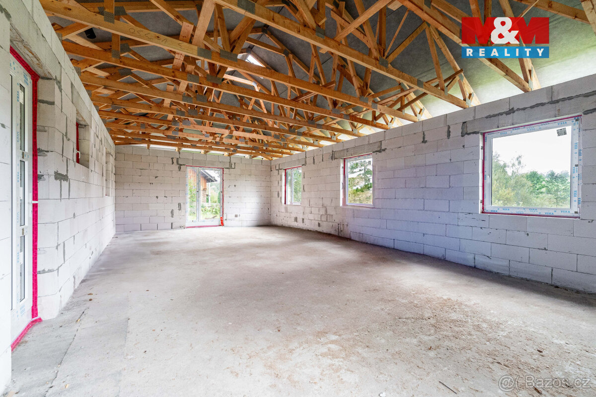 Prodej pozemku k bydlení s hrubou stavbou v Polné - 5