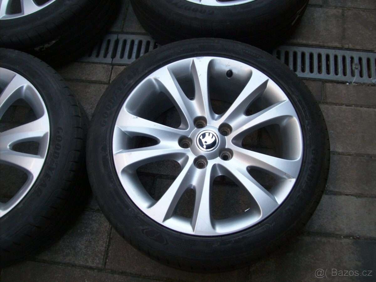 alu Superb II Octavia III 17" GY F1 - 5