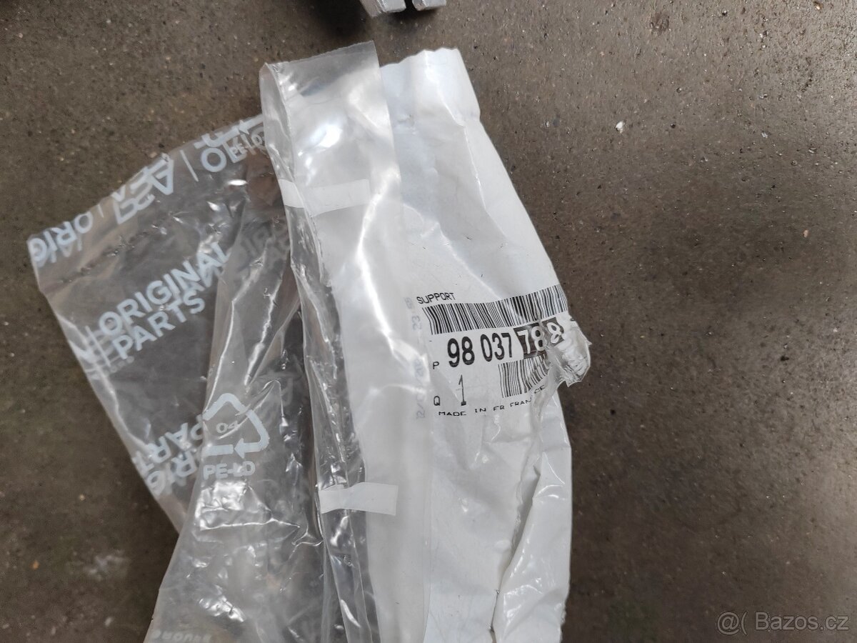 Nový originální držák intercooler Peugeot/Citroen - 5