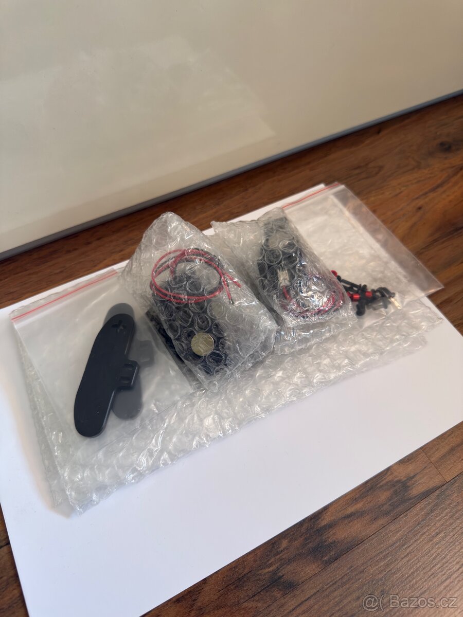 Magnetické pádla na volant - 5