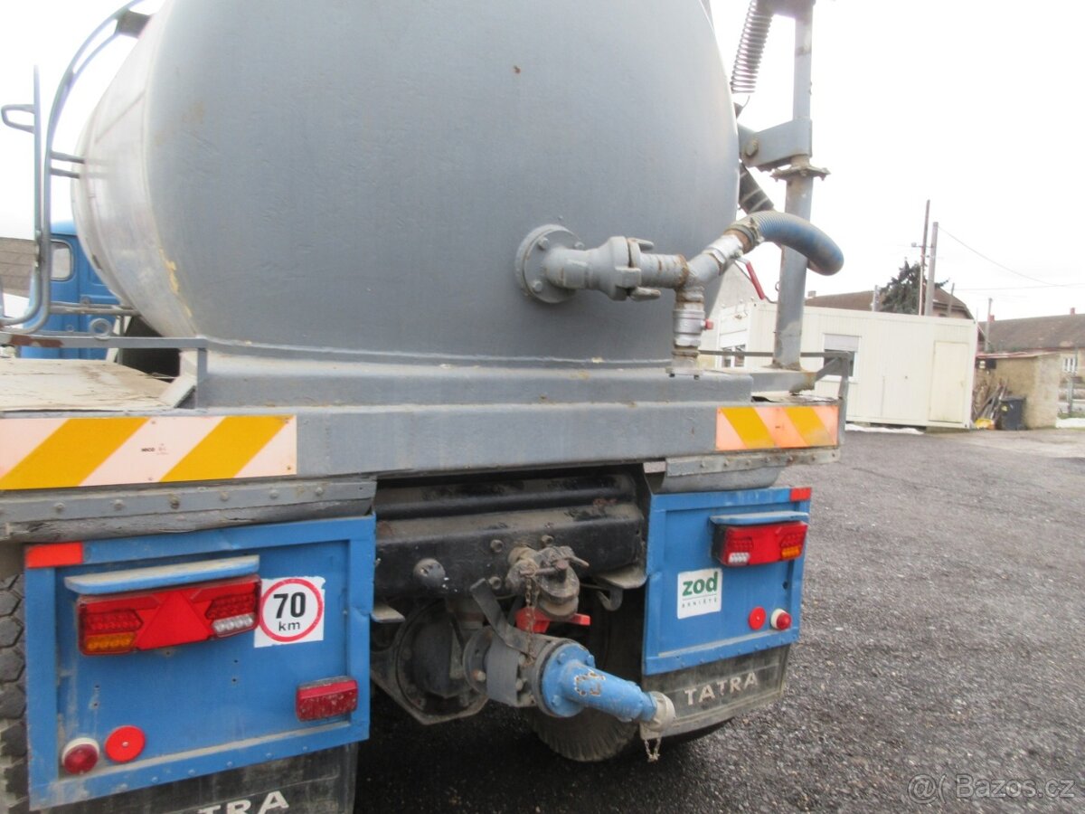 Tatra 148, cisternový vůz - 5