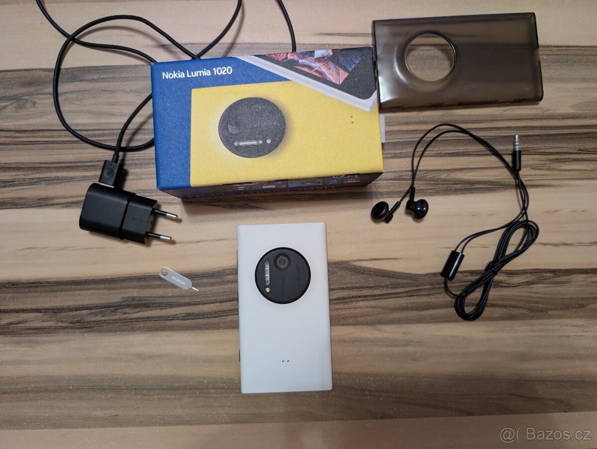 Nokia Lumia 1020 - 5