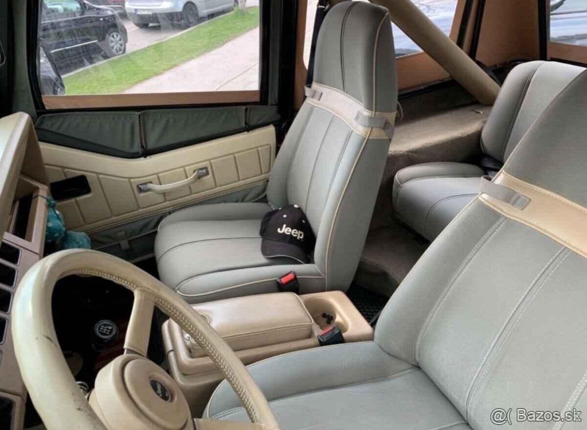 Jeep Wrangler 4.0 Sport Safar