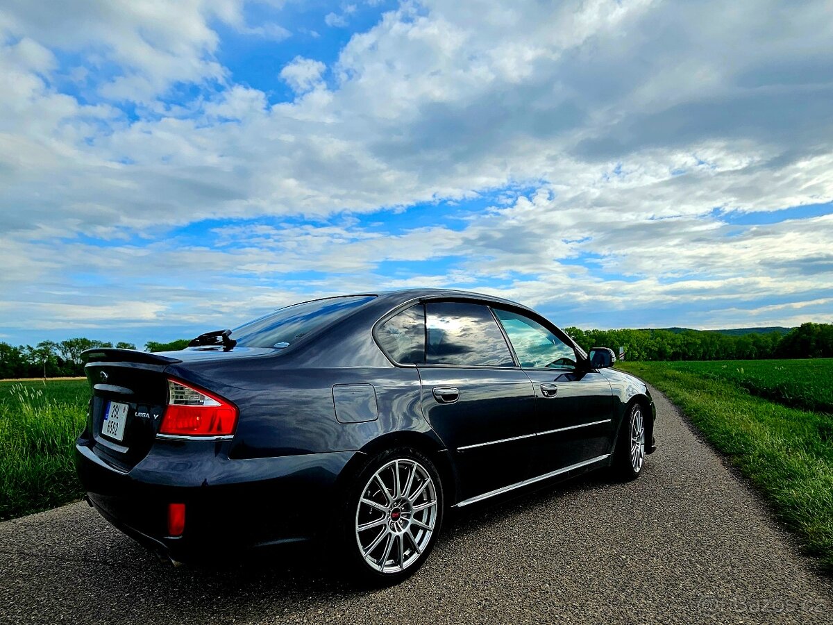 Subaru Legacy 2.0 STI JDM - 5