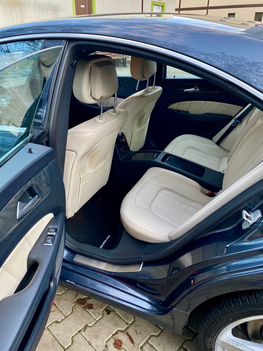 Mercedes CLS 350 4Matic AMG Line - 5