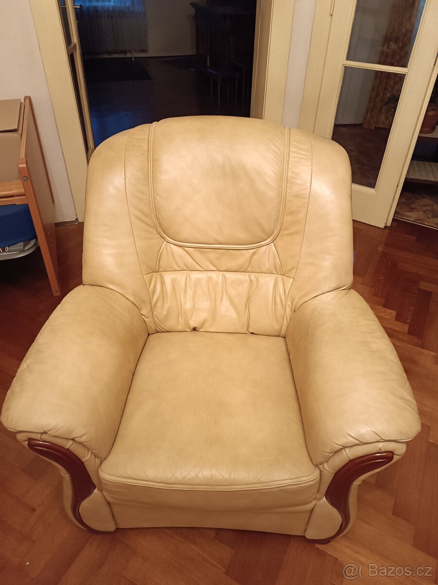 Kožená sedací souprava. - 5