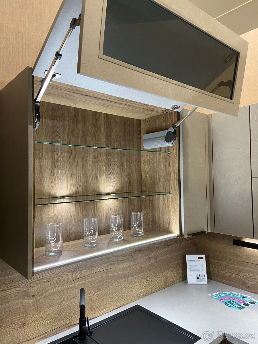 Kuchyňská linka Stone Art - 5