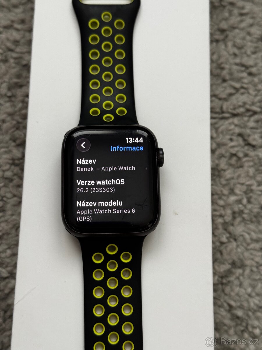 Apple Watch Series 6 44mm - 5