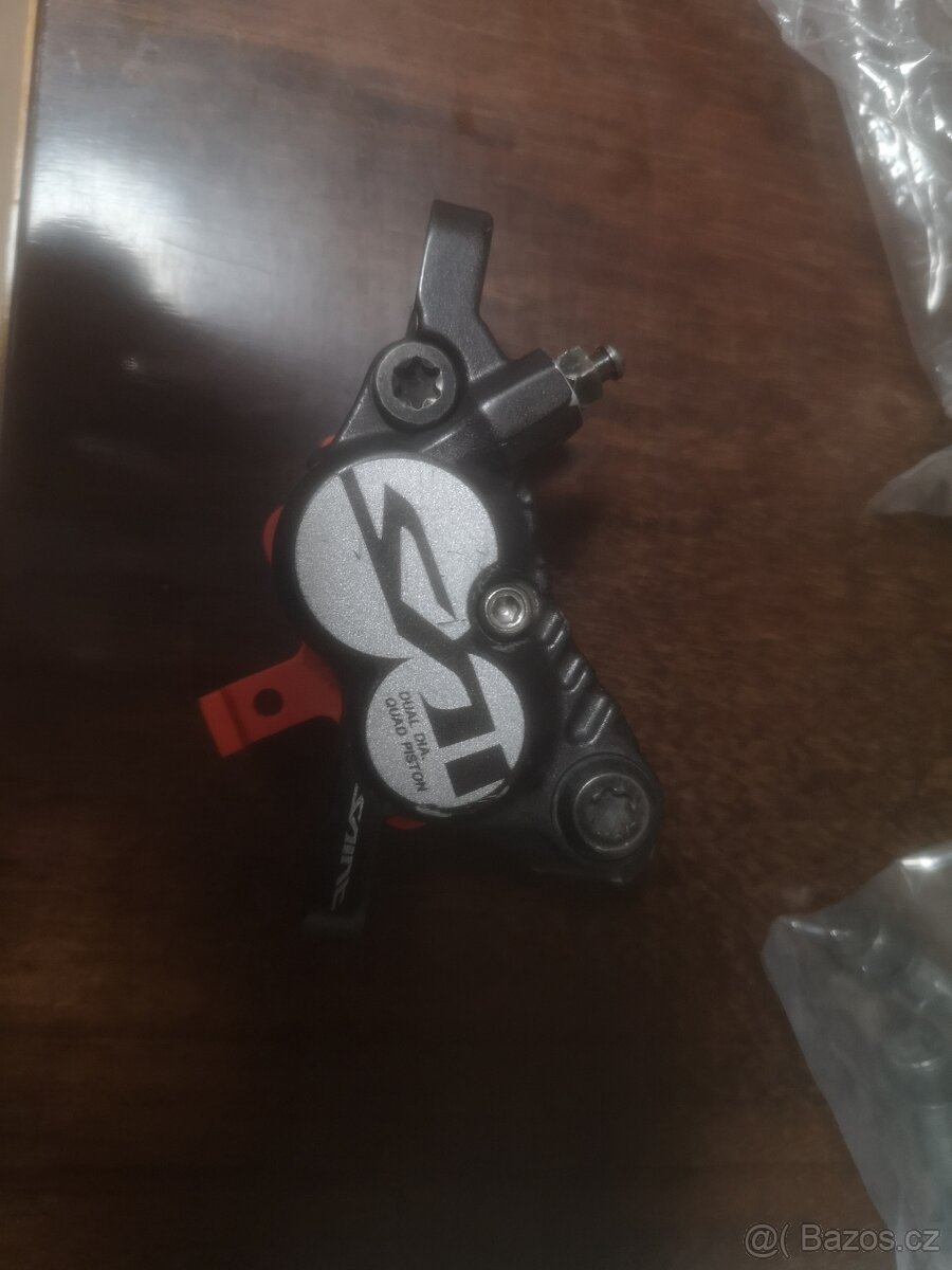 Brzdový třmen Shimano Saint BR-M820 - 5