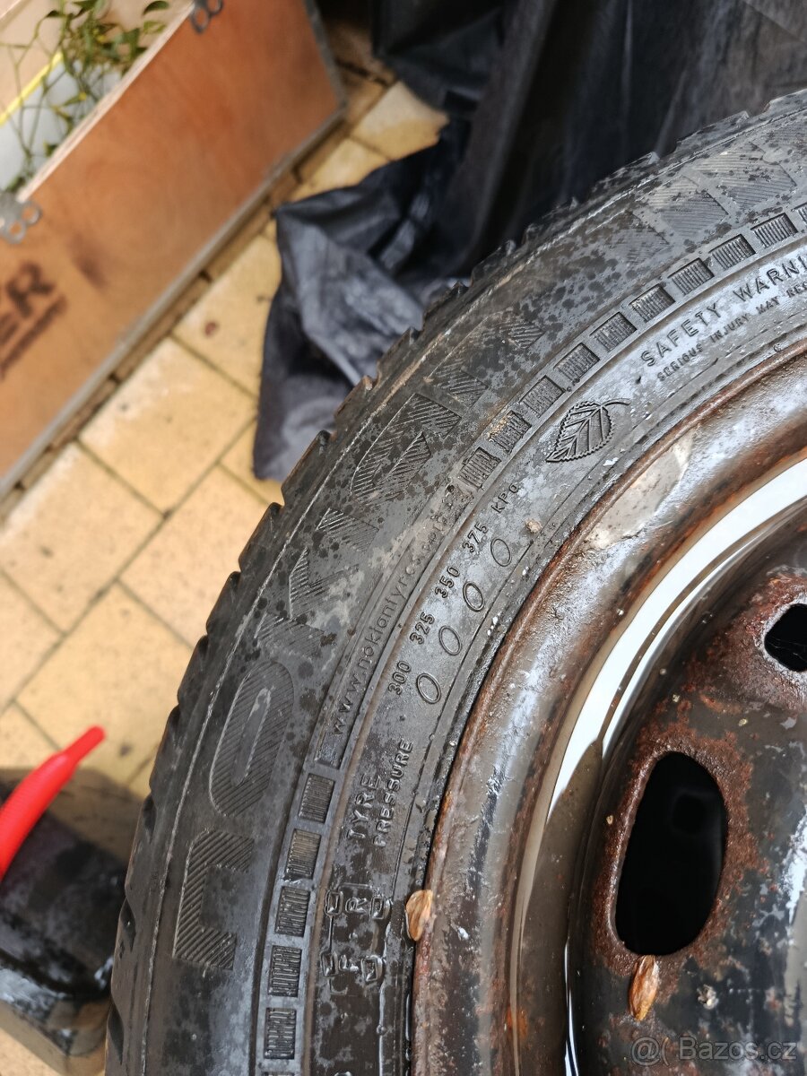 Letní pneu a disky Nokian r14 - 5