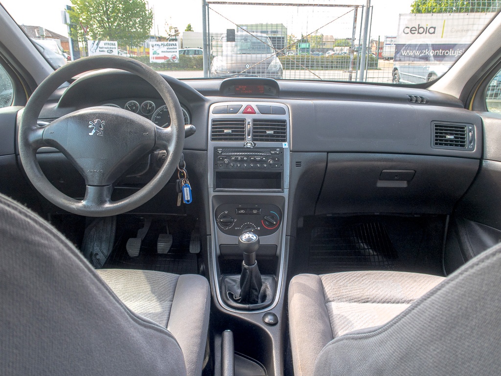 Peugeot 307 ČR 1.4HDI – plný servis - 5