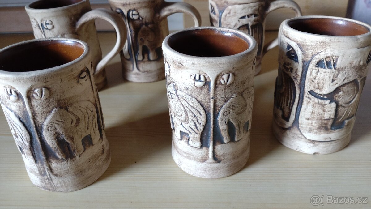 Servis keramických hrnků se slony - 5