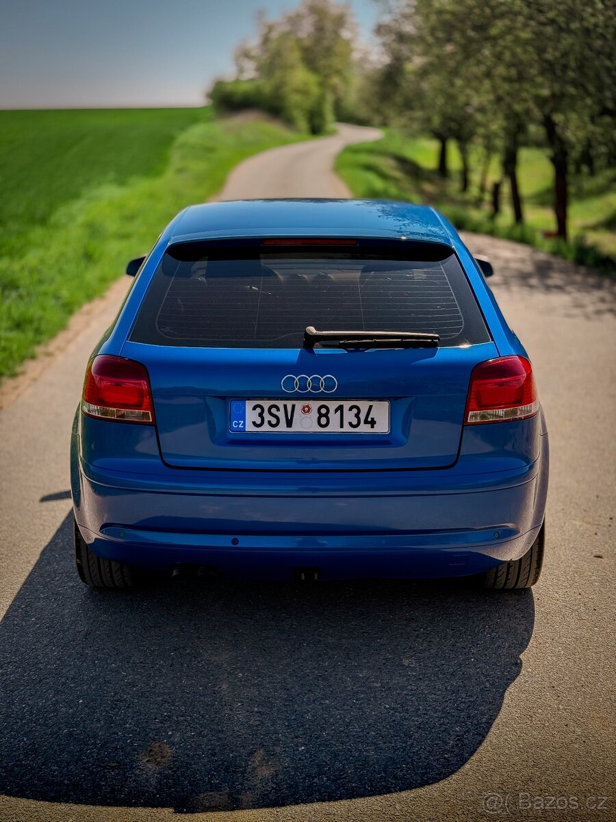 Audi A3 2.0 TDi 103kW S-line Sprint blau