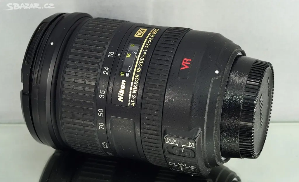 NIKON AF-S DX NIKKOR 18-200mm f/3.5-5.6 G IF ED VR - 5