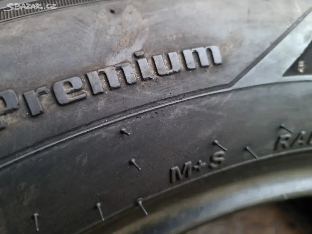 Celoroční pneumatiky Kumho 255/50 R20 105H - 5